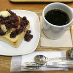 OGAWA COFFEE  - 餡バターとバニラジェラートのもちこトースト