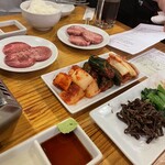 焼肉 近江牛肉店 - 