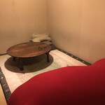 きんぎょ荘 - カーテンの裏に秘密の部屋