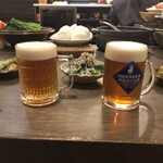 きんぎょ荘 - 写真撮り忘れた菜の花がビールの間にチラり