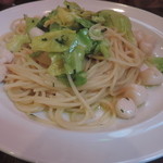 フィレンツェ - 貝柱とキャベツのパスタ