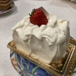 メゾングラス・アンジュ - 苺のショートケーキ
