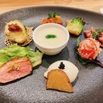 炭火とワインと純米酒 King Momo - 