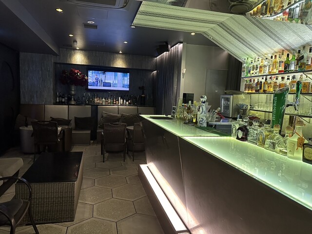 AZURE Restaurant&Bar (アズール レストランアンドバー) - 麻布十番/イタリアン | 食べログ