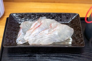 Ainan Itibasyokudou - 2024.2 鯛の刺身（ふかうら真鯛）