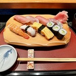 しほう田 - にぎり鮨ランチ … ¥1,300円（税込）