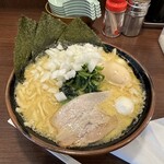 横浜家系ラーメン 喜多見家 - 