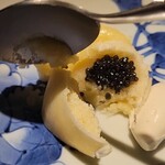 表参道 HYENE - 二年熟成メークイーンハルキャビア アンチョビ