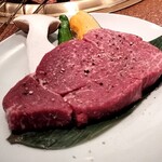 門 - 厚切りヒレ