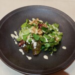 Vesta - 根キャベツ、スナップエンドウなどの季節野菜サラダ