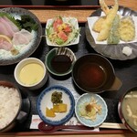 玄海 若潮丸 - 玄海定食1980円