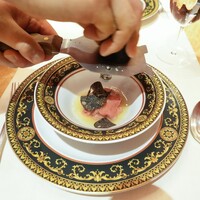 三田牛竈炭火焼 ウェスタ - 三田牛のしゃぶしゃぶ、寝セロリ、刻んだ黒トリュフソース、黒トリュフかけ