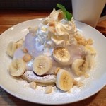 ハプナカフェ - ココナッツマカダミアパンケーキ
