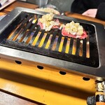 ホルモン焼肉酒場 元町ロマンス - 