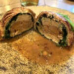 CIRCULO - ⑤アンコウとあん肝のパイ包み