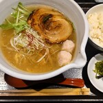 麺処 銀笹 - 銀笹らーめん塩、半鯛飯