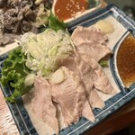 Yakitommachan - 牛シロ刺し