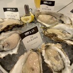 8TH SEA OYSTER Bar - 