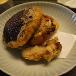 Tenyuu - 天ぷら②：椎茸、牡蠣、レンコン