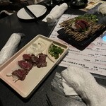 日本の酒と馬の肉 ウマ○ - 