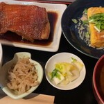 魚とら - おかずが多くてご飯おかわり