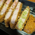 Tonkatsu Tokatsu Curry No Mise Kiseki Shokudou - 