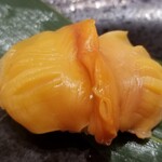 Uoriki Kaisen Sushi - おすすめ品・赤貝。