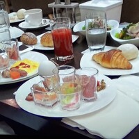 フェリエ - テーブルの様子