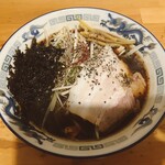 自家製麺 佐藤 - あのネギとブラックラーメンの融合