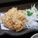 Anzu - チキンの変わり揚げ あんずオリジナルソースで（880円）