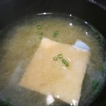 日本料理 みや  - 26年1月　揚げととろろ昆布の味噌汁