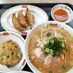 餃子の王将 - 餃子の王将ラーメンセット