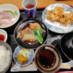活魚料理 あきやま - 料理写真:サービス定食