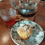 食堂 椿 別館 - 1人ずつポットが違っていて、全部お洒落でした