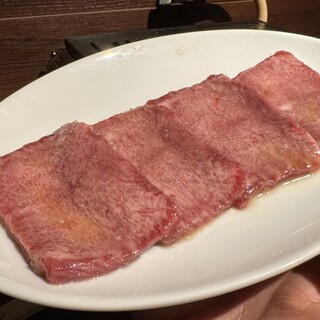 カウンター焼肉 ふかみ_1