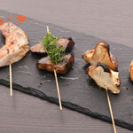 aurLab.　アウラボ - 燻せいしょうゆ焼(シャケ、カツオ、椎茸、山芋)