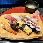 しほう田 - にぎり鮨ランチ … ¥1,300円（税込）