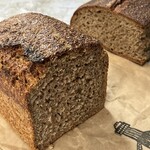 チェスト船堀 - 左: コンプレ ブレドウポピュラシオン(北海道) 1/2 864円　右: コンプレ チクゴイズミ(熊本) 1/4 486円