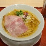 麦と麺助 - ビューです