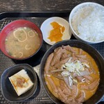 まると食堂 - 料理写真:上州もつ煮定食