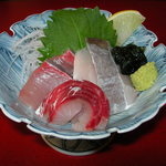 割烹料理　壽か乃 - お刺身（かんぱち：沖ボラ：太刀魚）