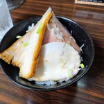 みしま - 半チャーシュー丼　400円