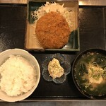 Kaisen Izakaya Ryoushi Meshi Shokudou - 牛タンメンチカツ定食