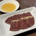 大衆焼肉ホルモン よっとこ - 