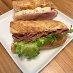 丘の上のパン屋 - 