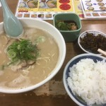 長浜ラーメン 喜樂屋 - 角煮定食+辛子高菜