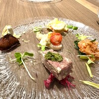 ダルマット 六本木ヒルズ店 - 