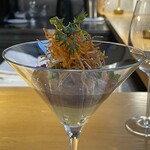 235985737 - ◉北海道 浜中 馬糞雲丹 人参のムース コンソメジュレ掛け 人参のフリットを乗せて