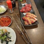 ホルモン肉問屋 小川商店 - 