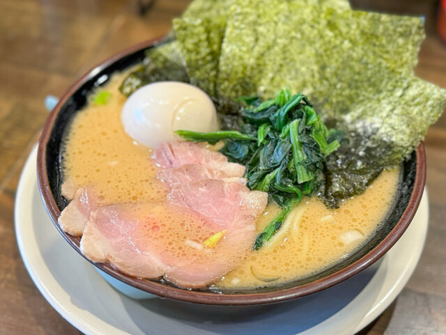 Yokohama Iekei Ramen Kanayama Ya Ikeshita Ten